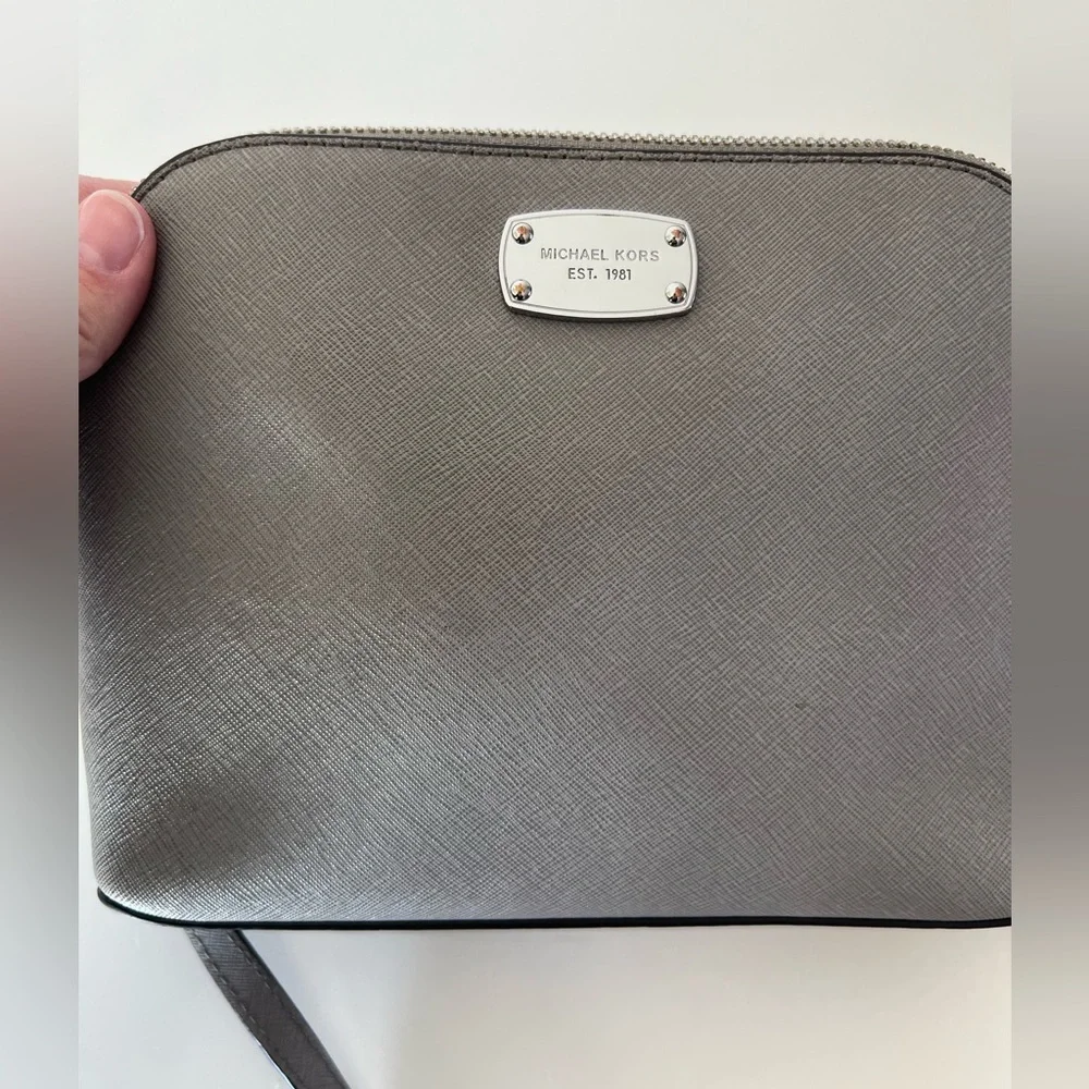 Michael Kors Grey Leather Structured Dome Chain Strap Crossbody Bag‎